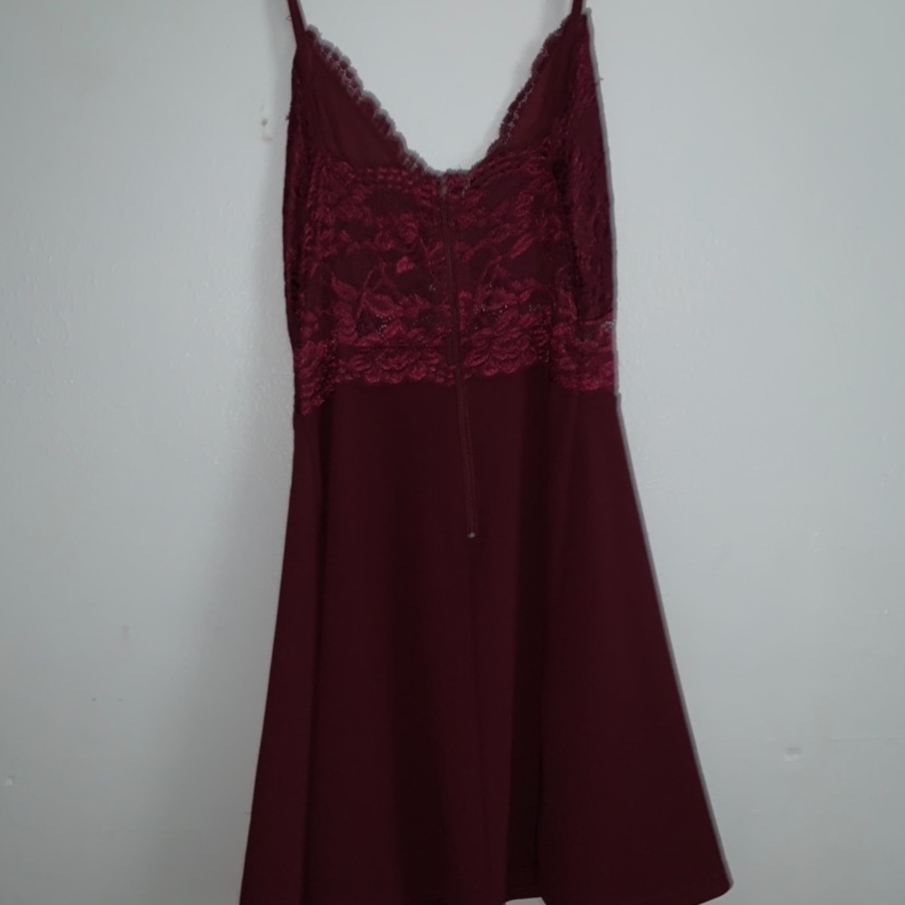 Dress - Picture 2 of 2